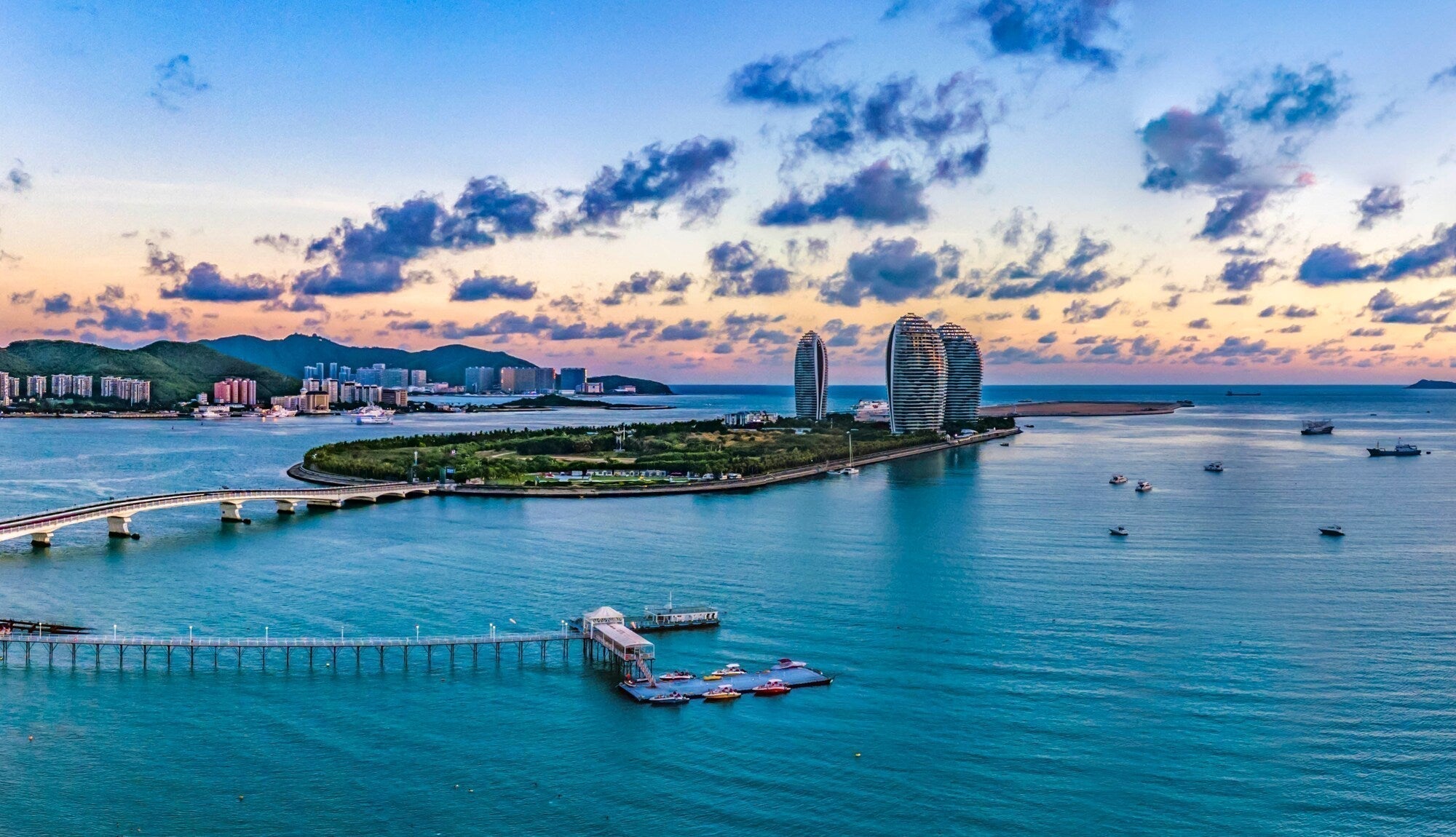 Ultimate Travel Guide to Sanya, Hainan | Sanya Bay Edition