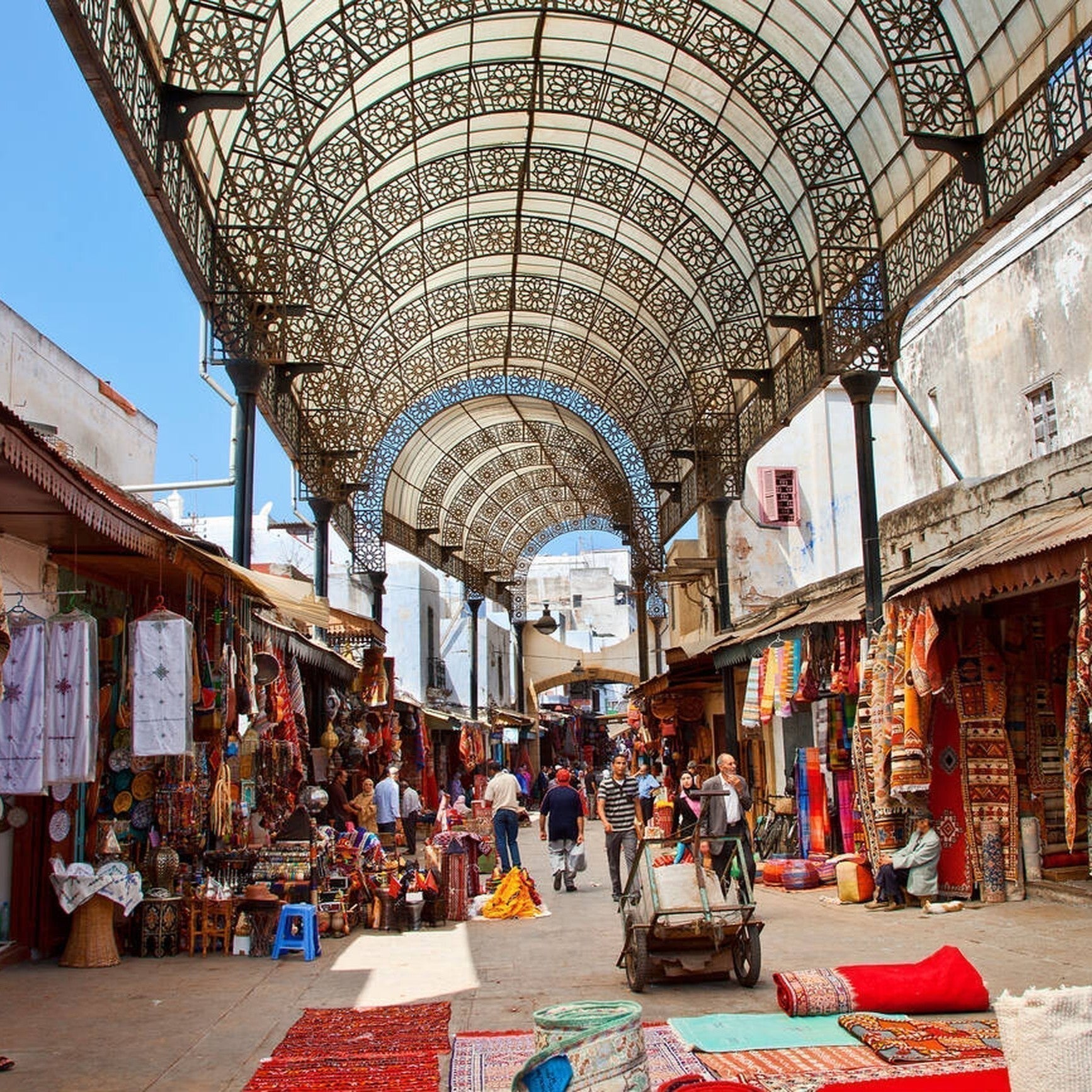 Morocco Shopping Guide: A Rundown of Traditional Souks & Bargaining Tips