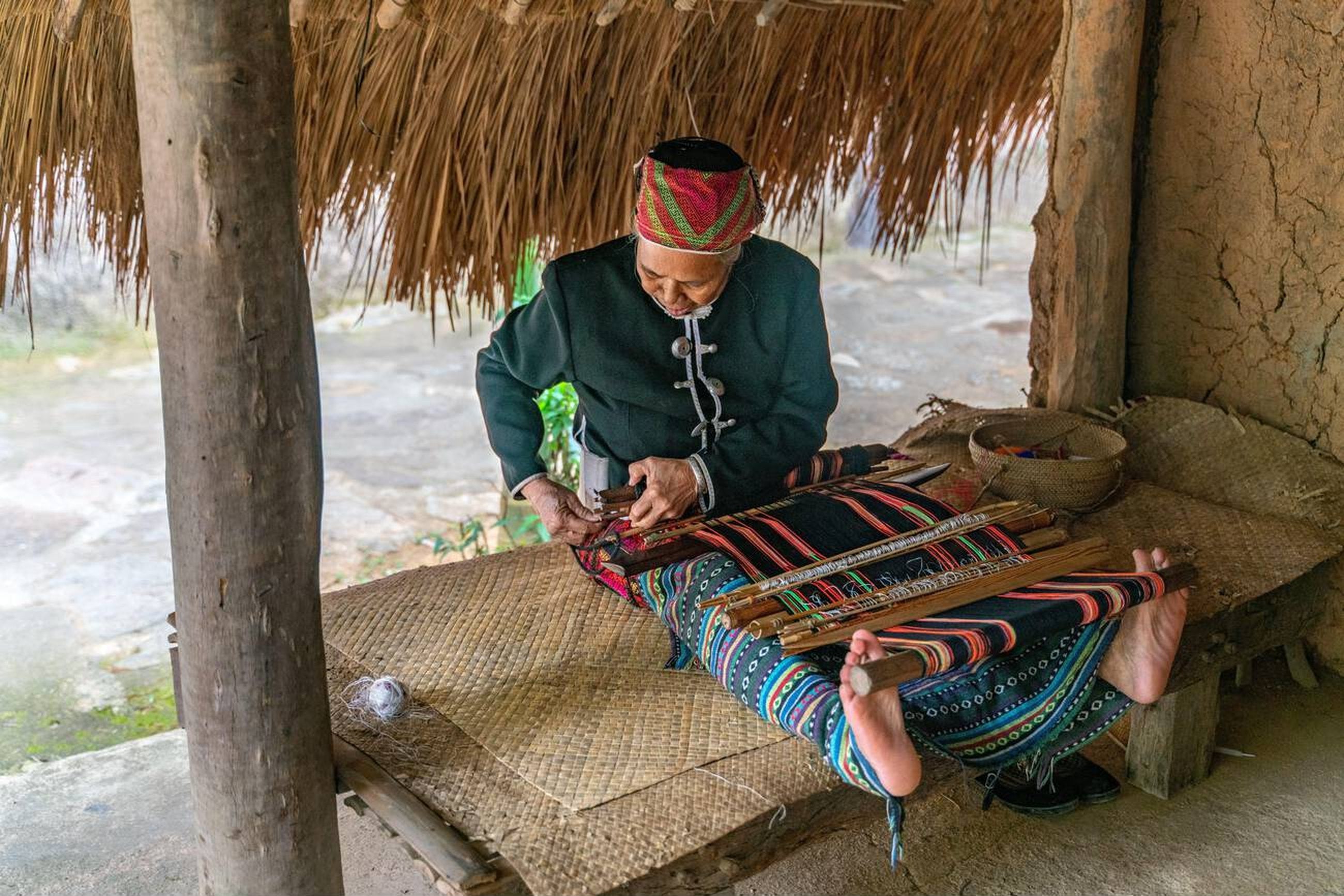海南槟榔谷黎苗文化旅游区一日游