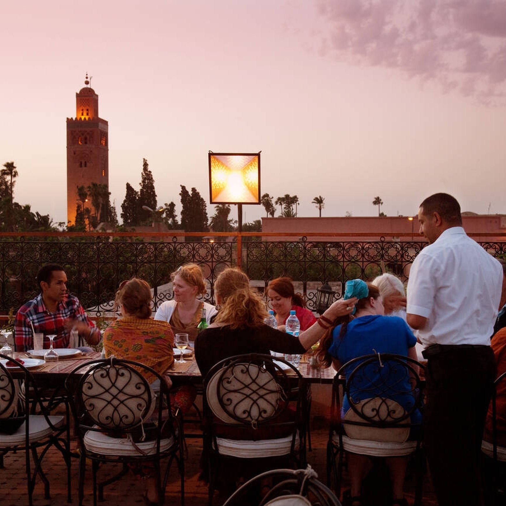 Morocco Tipping Culture & Guide: When to Tip?